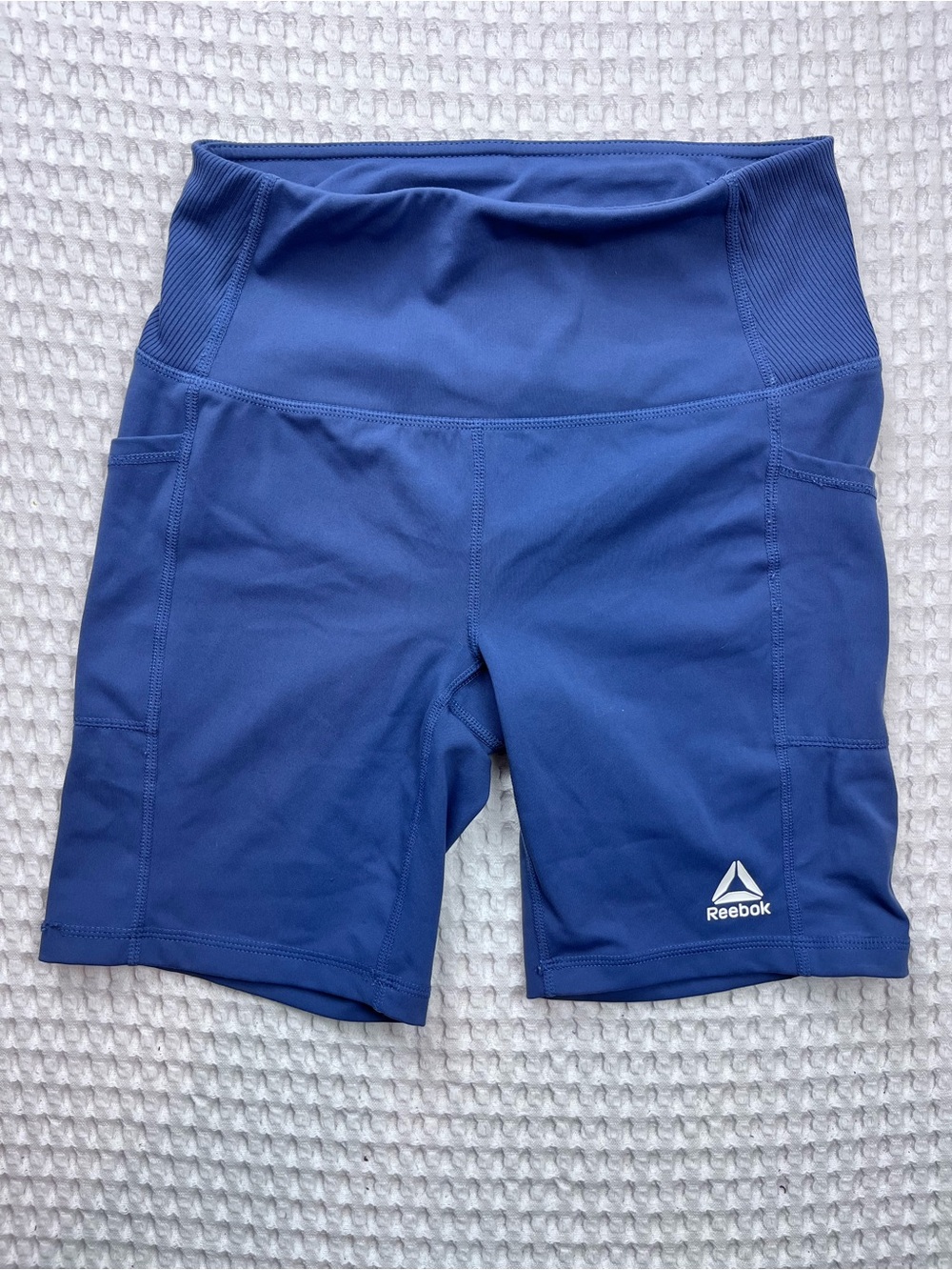 Reebok Women’s Athletic Compression Shorts XS Blue Side Pockets